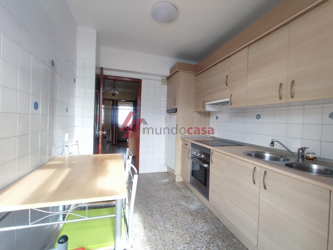2-room apartment of 73m² in Ferrol photo 5