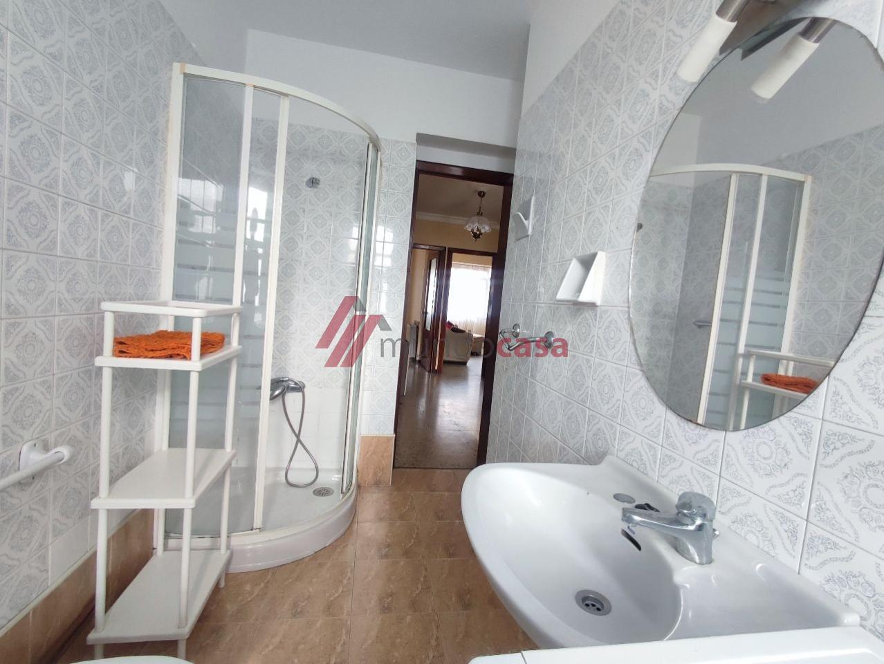 2-room apartment of 73m² in Ferrol photo 15